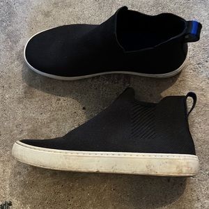 Rothy’s slip on ankle slides Black 8